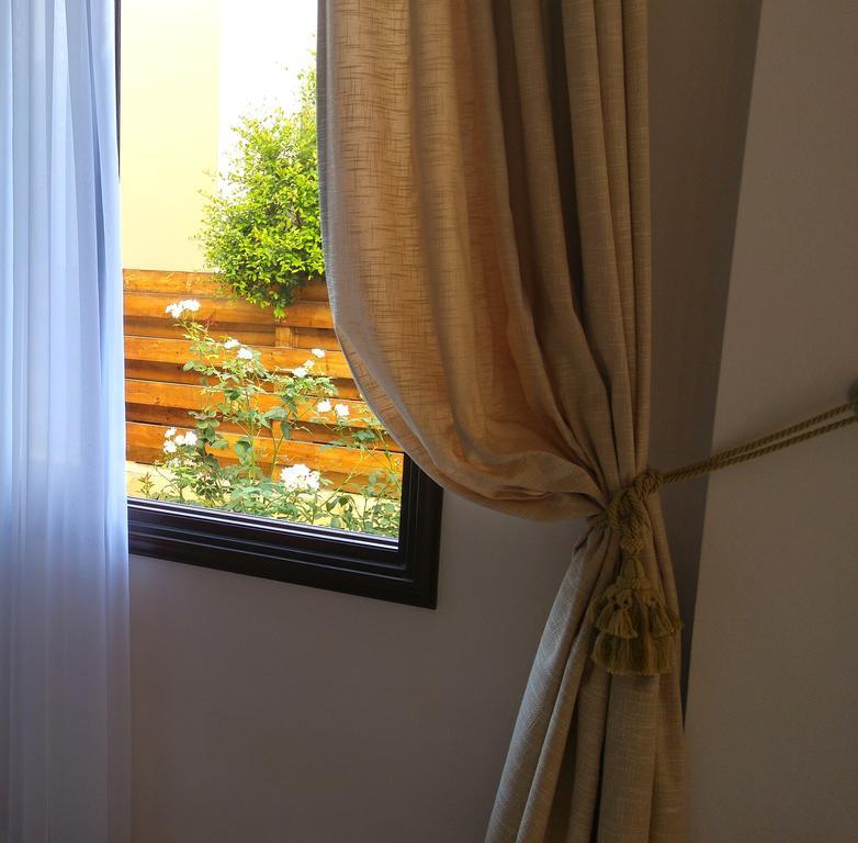 Crown Inn Hotel Nikozja Zewnętrze zdjęcie